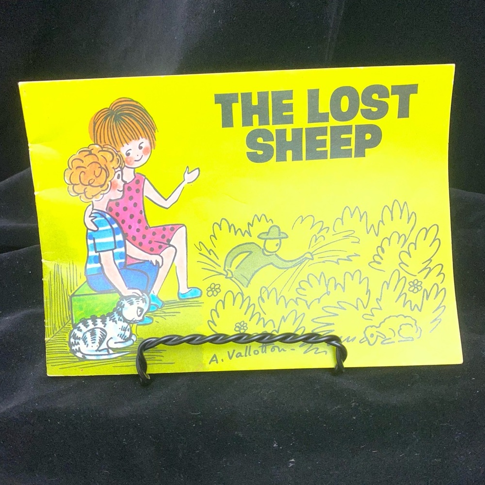 Vintage Annie Vallotton The Lost Sheep Caroline and Peter stories 70’s Paperback